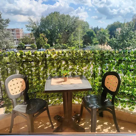 アパート Delta River Park