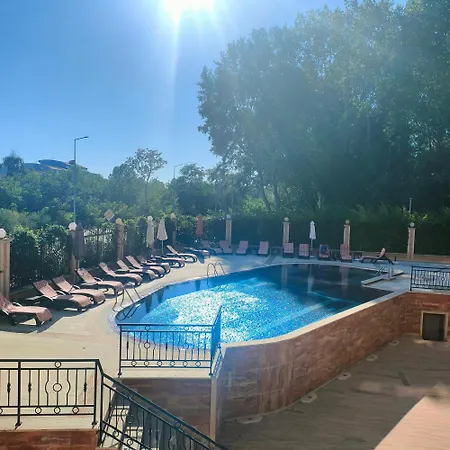 Delta River Park Apartman *