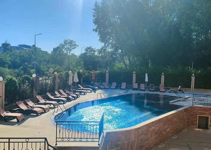 Delta River Park Apartment *